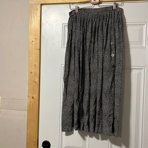 Vintage 100% silk Ellen Tracy skirt